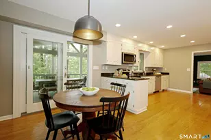85 Cross Hwy, Redding, CT 06896 - Photo 16