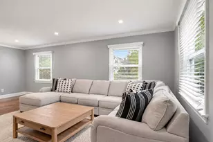 218 Stamford Ave, Stamford, CT 06902 - Photo 10