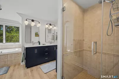 14 Shore Road, Danbury, CT 06811 - Photo 28