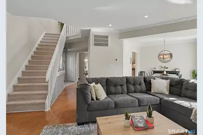 132 Hope Street #J, Stamford, CT 06906 - Photo 4