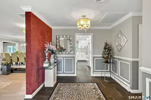 3 Dogwood Dr, Danbury, CT 06811 - Photo 4