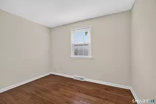 27 Manila Ave, Woodbridge, CT 06525 - Photo 18