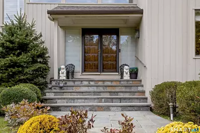 30 Ridge Brook Lane, Stamford, CT 06903 - Photo 4
