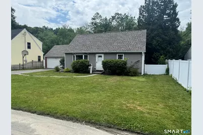 5 Bethpage Drive, Bethel, CT 06801 - Photo 2