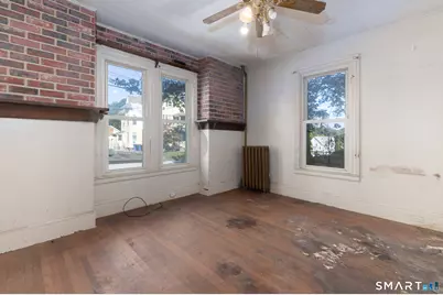 44 Fourth Street, Meriden, CT 06451 - Photo 4