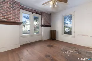 44 Fourth St, Meriden, CT 06451 - Photo 4