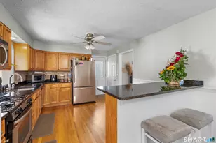 142 Cambridge St, Stratford, CT 06614 - Photo 12