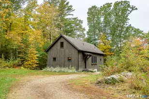 93 Holmes Rd, Pomfret, CT 06259 - Photo 1