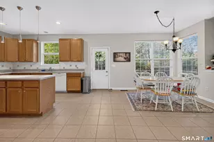 25 Auburn Way, Torrington, CT 06790 - Photo 6