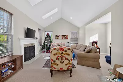 25 Auburn Way, Torrington, CT 06790 - Photo 8