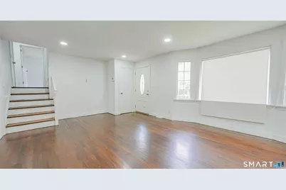 24 Sunfield Circle, Waterbury, CT 06708 - Photo 4