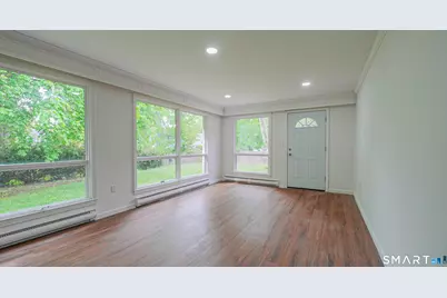 24 Sunfield Circle, Waterbury, CT 06708 - Photo 12
