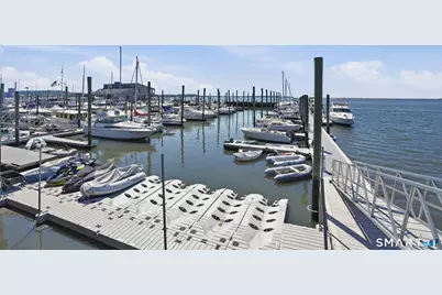 301 Harbour Close Close #102, New Haven, CT 06405 - Photo 2