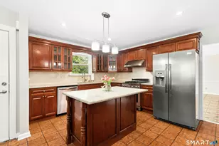 375 Hope St, Stamford, CT 06906 - Photo 14