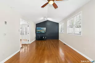 375 Hope St, Stamford, CT 06906 - Photo 8