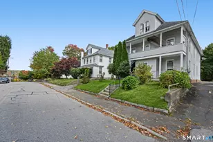 39 Hoffman St, Torrington, CT 06790 - Photo 2