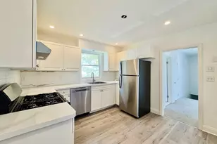 44 Highview Ave, Stamford, CT 06907 - Photo 2