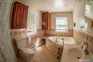 1213 Yale Ave, Wallingford, CT 06492 - Photo 6