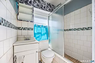 113 Court St, West Haven, CT 06516 - Photo 18