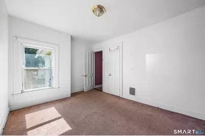 113 Court Street, West Haven, CT 06516 - Photo 22