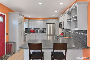 14 Moody Ln, Danbury, CT 06811 - Photo 8
