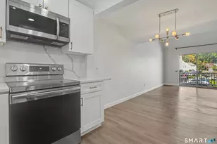 3200 Madison Ave, Bridgeport, CT 06606 - Photo 4