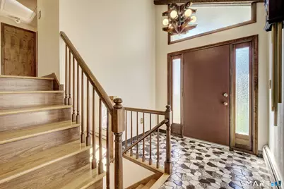 107 Patriot Lane, Newington, CT 06111 - Photo 10