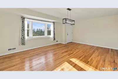 10 Thomas Street, South Windsor, CT 06074 - Photo 32