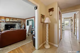 64 Academy Hill Rd, Derby, CT 06418 - Photo 8