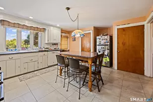 64 Academy Hill Rd, Derby, CT 06418 - Photo 10