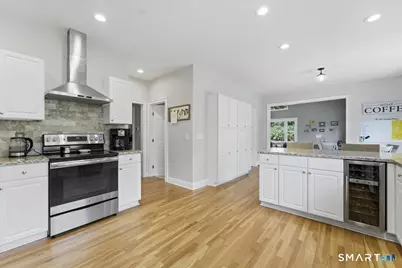 46 Bloomer Road, Ridgefield, CT 06877 - Photo 10