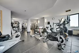 25 Forest St, Stamford, CT 06901 - Photo 22