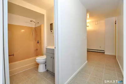 1681 Litchfield Turnpike #1, Woodbridge, CT 06525 - Photo 16