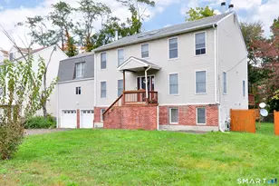 1681 Litchfield Turnpike, Woodbridge, CT 06525 - Photo 2