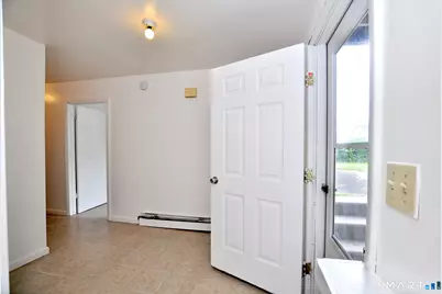 1681 Litchfield Turnpike #1, Woodbridge, CT 06525 - Photo 6