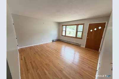 348 Oak Street, Waterbury, CT 06705 - Photo 2