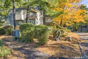 2 Talcott Glen Rd, Farmington, CT 06032 - Photo 2