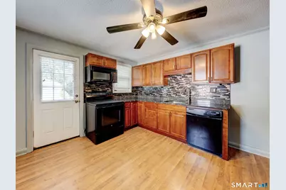 44 Brook Street, Newington, CT 06111 - Photo 8