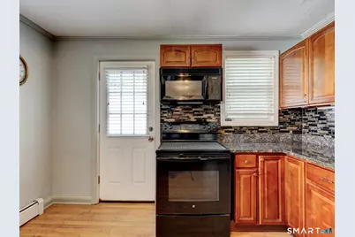 44 Brook Street, Newington, CT 06111 - Photo 10