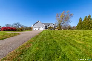 48 Blossom Dr, Pomfret, CT 06259 - Photo 4