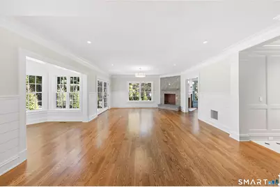 8 Bouton Lane, Darien, CT 06820 - Photo 6