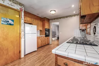 9 Kendall Terrace East, Danbury, CT 06811 - Photo 12