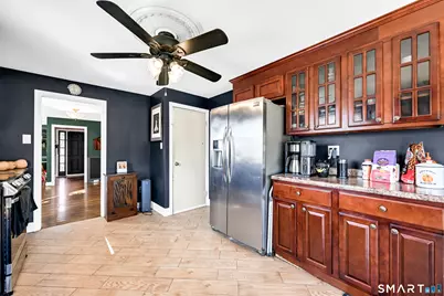 123 Corrigan Avenue, Meriden, CT 06450 - Photo 24