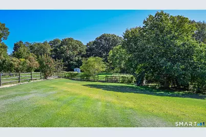 123 Corrigan Avenue, Meriden, CT 06450 - Photo 8
