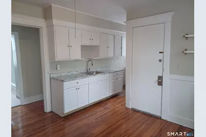 37 Fairfield Street #2nd Floor, New Haven, CT 06515 - Photo 8