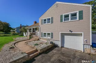 43 Hang Dog Ln, Wethersfield, CT 06109 - Photo 4
