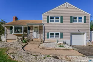 43 Hang Dog Ln, Wethersfield, CT 06109 - Photo 1