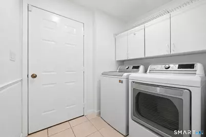 37 Tunnel Road, Newtown, CT 06470 - Photo 16
