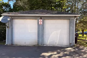 85 Derby St, New Britain, CT 06053 - Photo 12