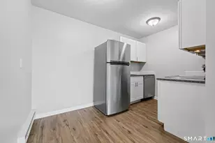45 Monroe St, Bridgeport, CT 06605 - Photo 4